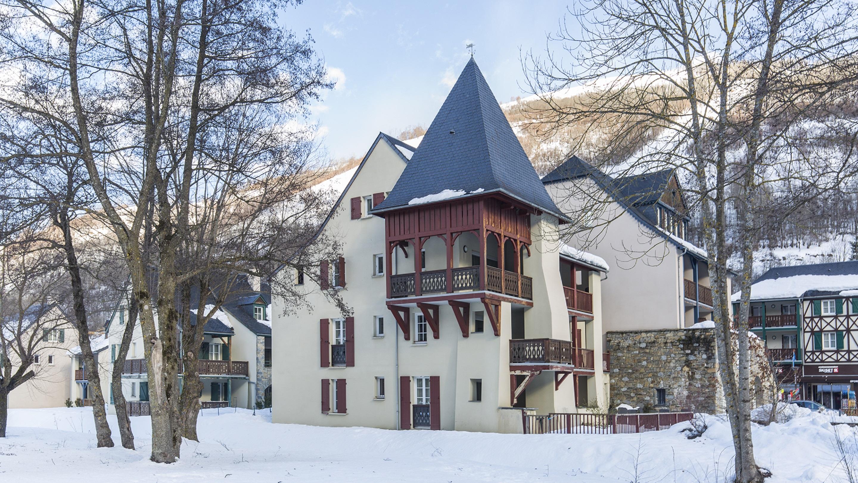 Vacancéole - Les Jardins de Balnéa Loudenvielle Exterior foto